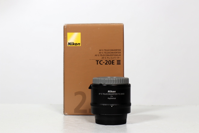 NIKON TC-20E III