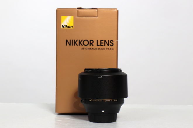 NIKON AF-S 85MM F/1.8G