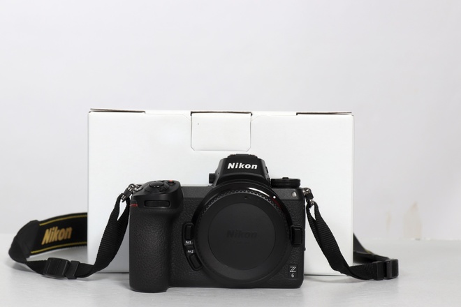 NIKON Z6 BOITER NU + CARTE XQD 64GB