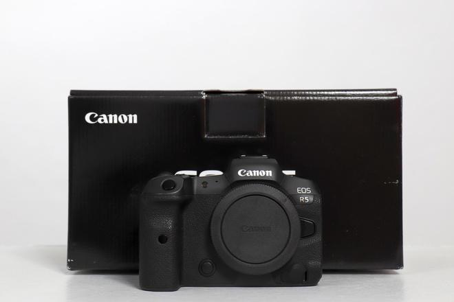 CANON EOS R5 BOITIER NU