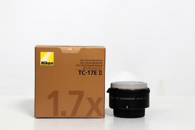 NIKON TC-17E II
