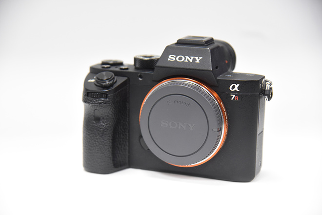 SONY ALPHA 7RII
