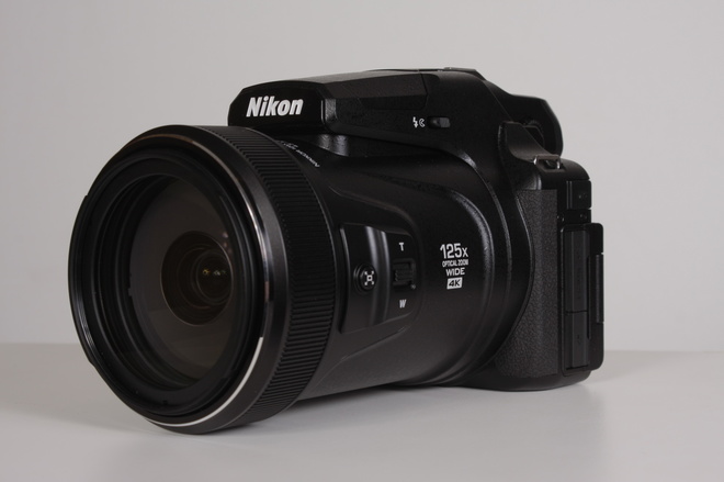NIKON COOLPIX P1000