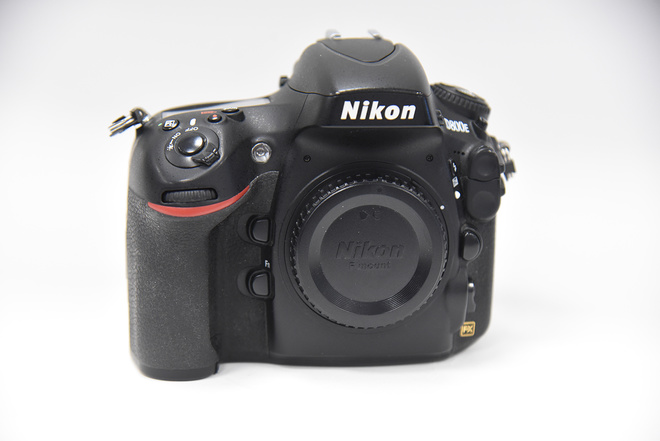 NIKON D800E