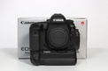CANON EOS 5D MARK IV + GRIP BG E20