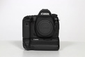 CANON EOS 5D MARK IV + GRIP BG E20