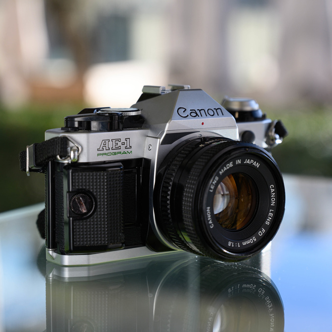 Canon AE-1 Program + 50 F/1.8 FD