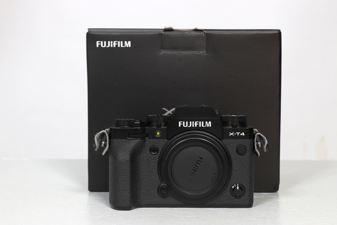 FUJIFILM X-T4 BOITIER NU NOIR