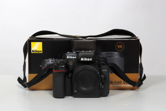 NIKON D7500 BOITIER NU