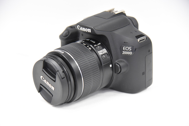 CANON EOS 2000D+18-55