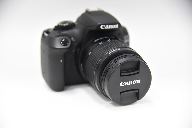 CANON EOS 1300D+18-55