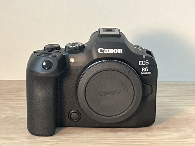 canon Eos R6III nu