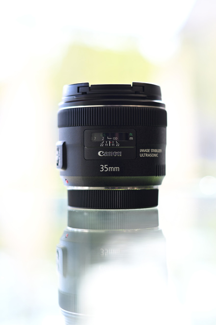 Canon EF 35 F/2