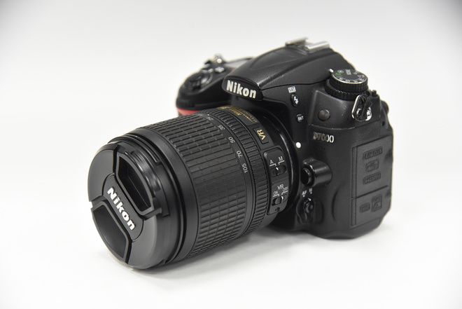 NIKON D7000+18-105