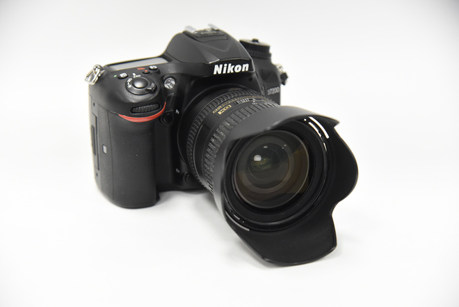 NIKON D7200+16-85MM F 3,5-5,6