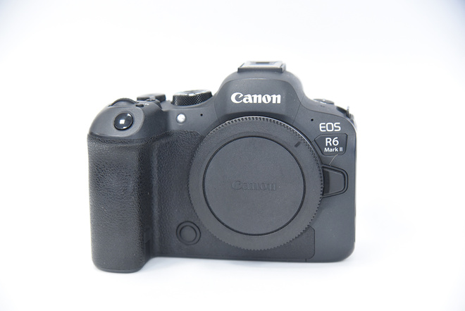 CANON R6 MK II