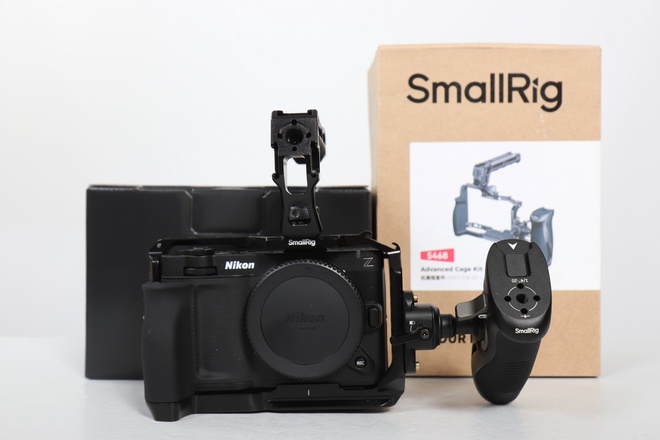 NIKON ZR BOITIER NU + CAGE SMALLRING 5468