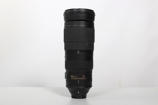 NIKON AF-S 200-500MM F/5.6E ED VR