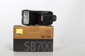 NIKON SB-700