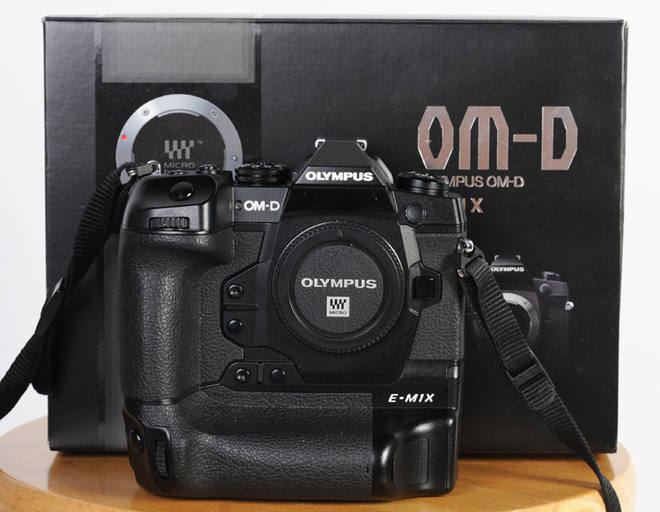 E-M1X
