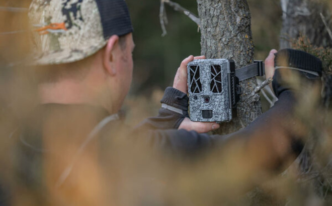 BUSHNELL SPYPOINT PIEGE TRAIL CAM FORCE PRO DARK