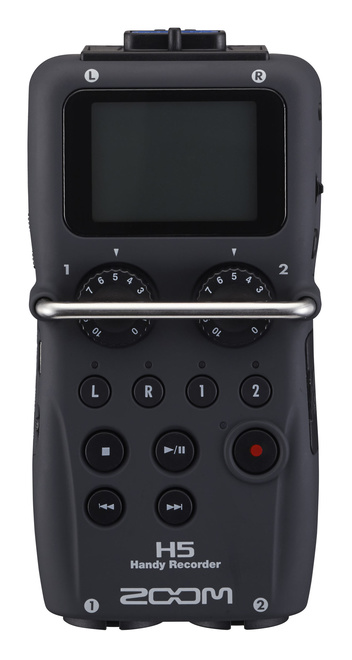 ZOOM<br/>ENREGISTREUR NUMERIQUE PORTABLE H5