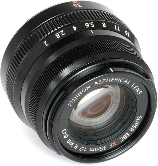 FUJI<br/>xf 35/2 r wr noir.