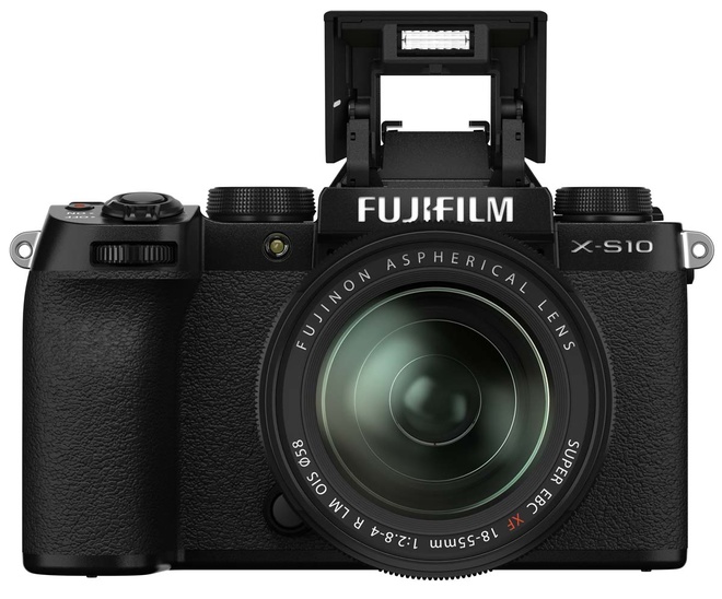 FUJI<br/>X-S10 + XF 18-55