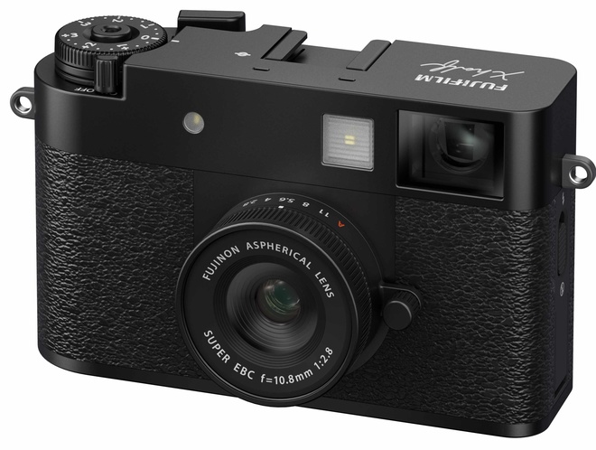 FUJI<br/>X HALF NOIR X-HF1