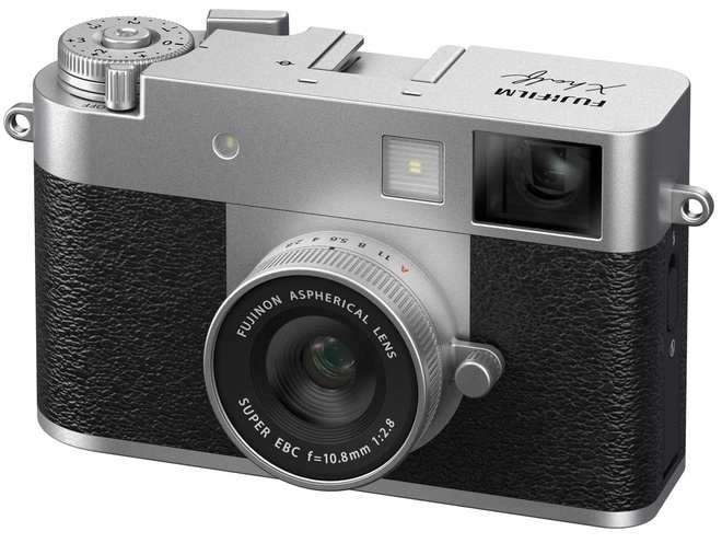 FUJI<br/>X HALF SILVER X-HF1