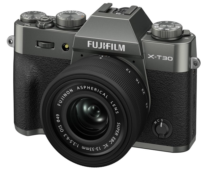 FUJI<br/>X-T30 III ANTHRACITE + XC 13-33 OIS