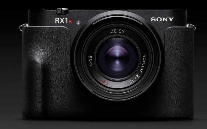 SONY<br/>LCS-RXL ETUI NOIR