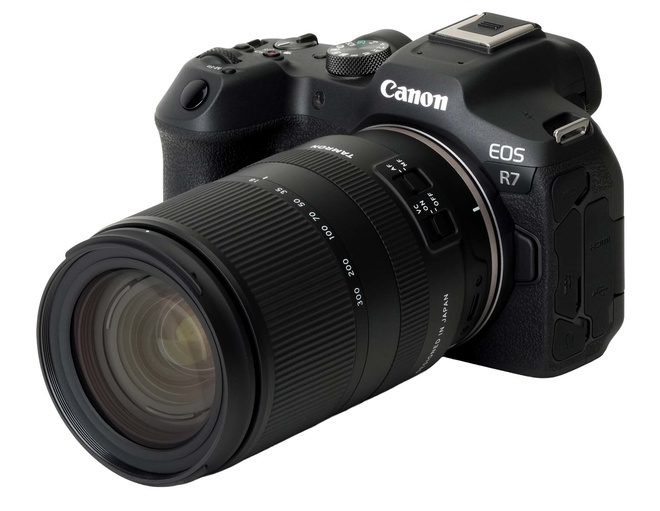 TAMRON<br/>18-300/3.5-6.3 DI III A VC VXD RF-S