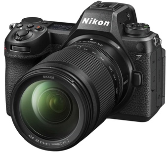 NIKON<br/>Z6 III + 24-200MM F4-6.3