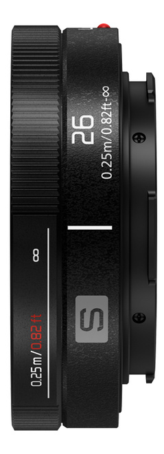 PANASONIC<br/>LUMIX S 26/8