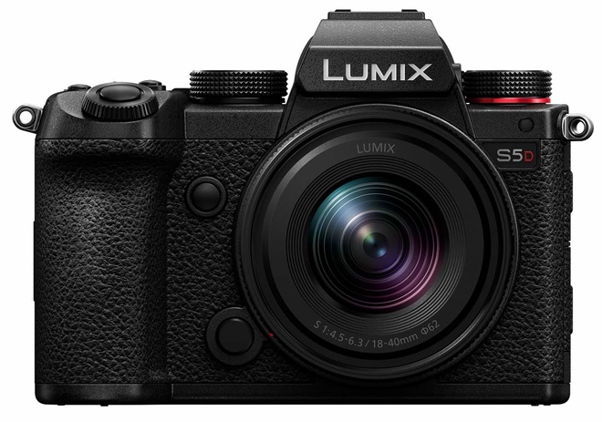 PANASONIC<br/>LUMIX S5D NOIR + 18-40/4.5-6.3