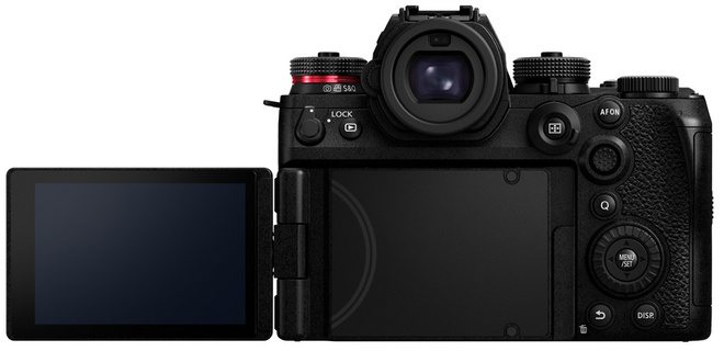PANASONIC<br/>LUMIX S1IIE