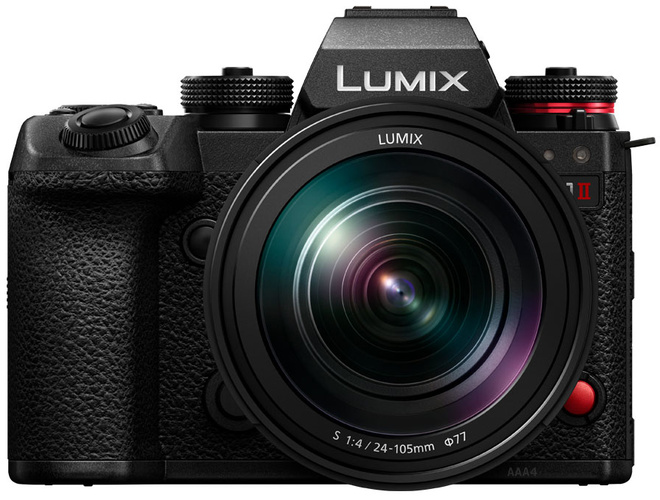 PANASONIC<br/>LUMIX S1II + 24-105MM F4.0