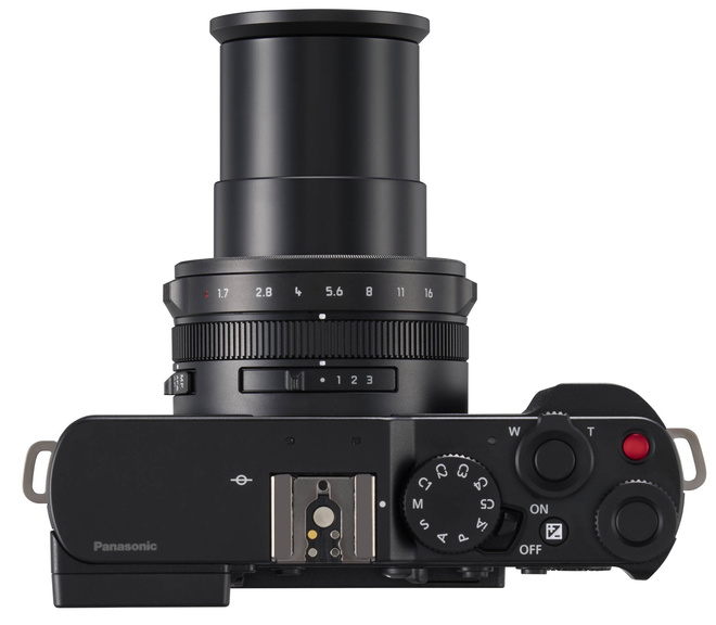 PANASONIC<br/>LUMIX L10 NOIR