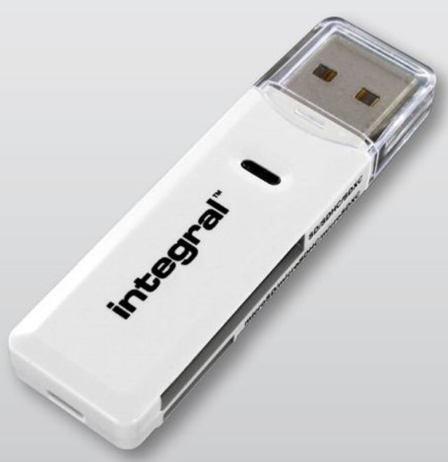INTEGRAL<br/>adapt USB / SD et MicroSd