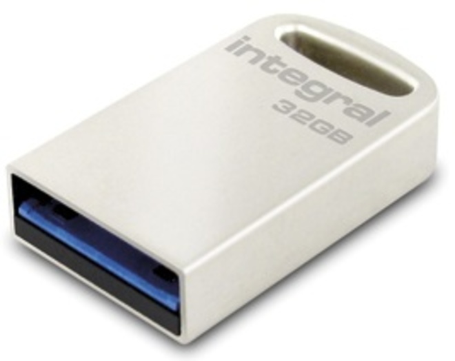 INTEGRAL<br/>nano cle usb metal 32 Go.