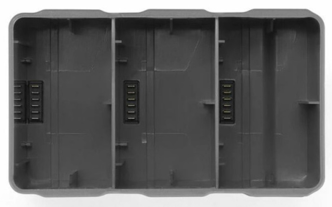 DJI<br/>HUB DE CHARGE POUR MINI 5 PRO