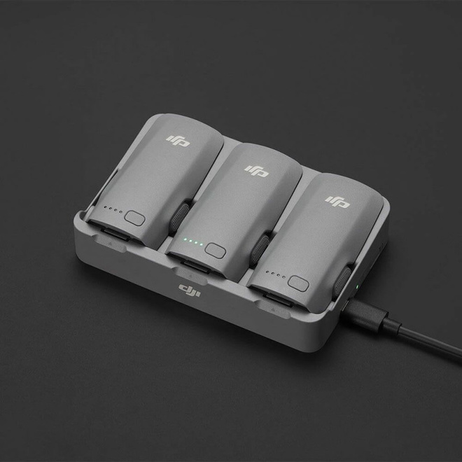 DJI<br/>STATION DE RECHARGE POUR DJI NEO 2