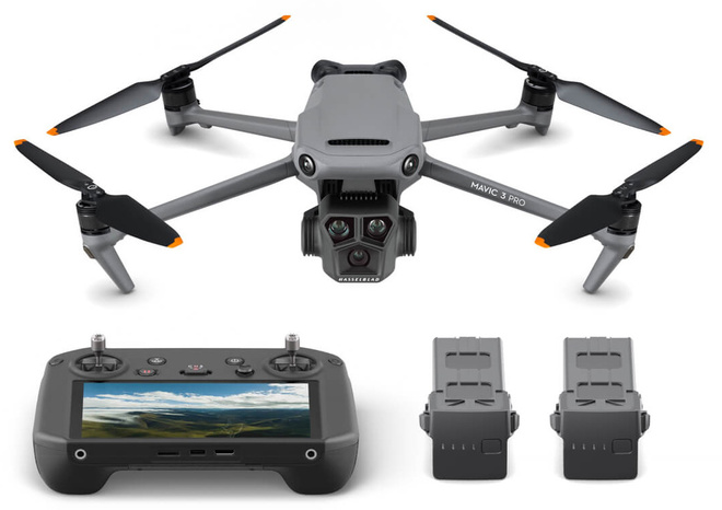 DJI<br/>DRONE MAVIC 3 PRO FLY MORE COMBO+RC PRO