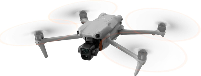 DJI<br/>DRONE AIR 3 + RC-N2