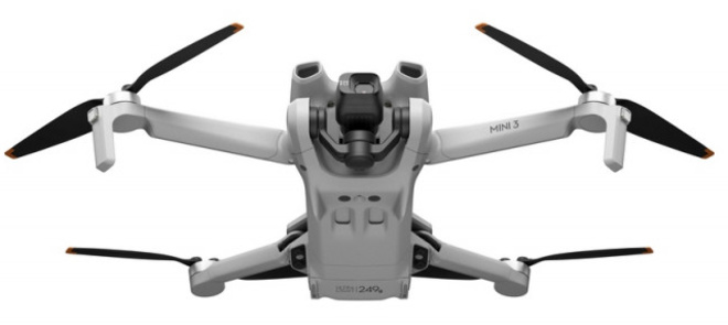 DJI<br/>DJI MINI 3 + RADIOCOMMANDE RC