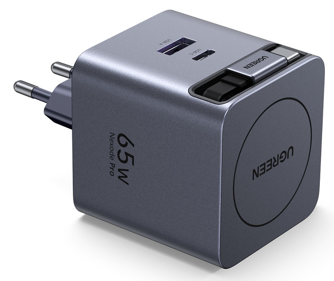 UGREEN<br/>charg sect 45w 2 port + usb/c retractabl