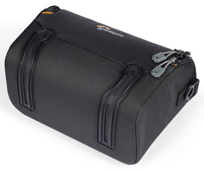 LOWEPRO<br/>ADVENTURA SH 140 III NOIR FOURRE-TOUT